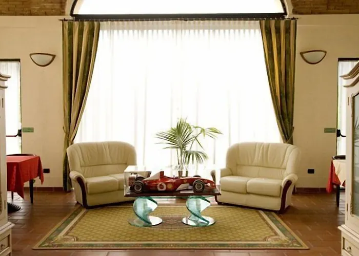 Corte Degli Estensi Hotel 3*