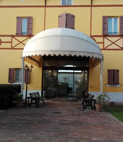 Corte Degli Estensi Hotel