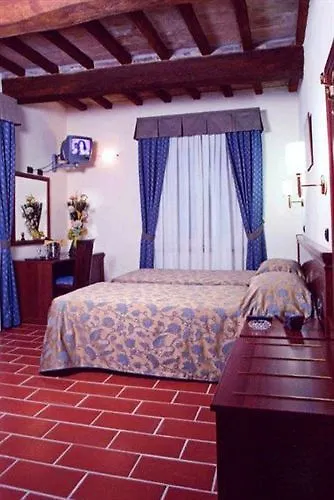 Corte Degli Estensi Hotel 3*
