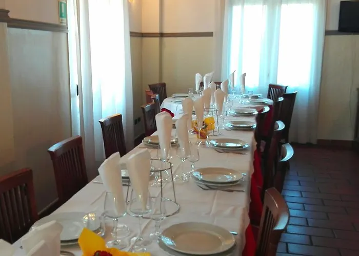 Hotel Corte Degli Estensi 3*